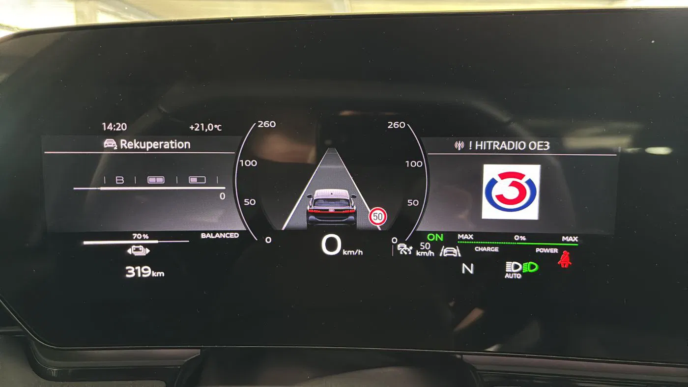 Audi A6 Avant e-tron | Bild 12 von 27