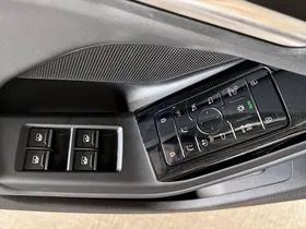 Audi A6 Avant e-tron | Thumbnail 8 von 27