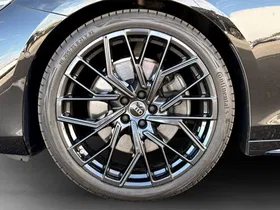 Audi A6 Avant 2.0 TDI quattro | Thumbnail 6 von 28