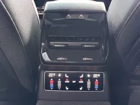 Audi A6 Avant 2.0 TDI quattro | Thumbnail 24 von 28