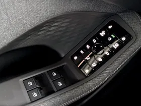 Audi A6 Avant 2.0 TDI quattro | Thumbnail 8 von 28