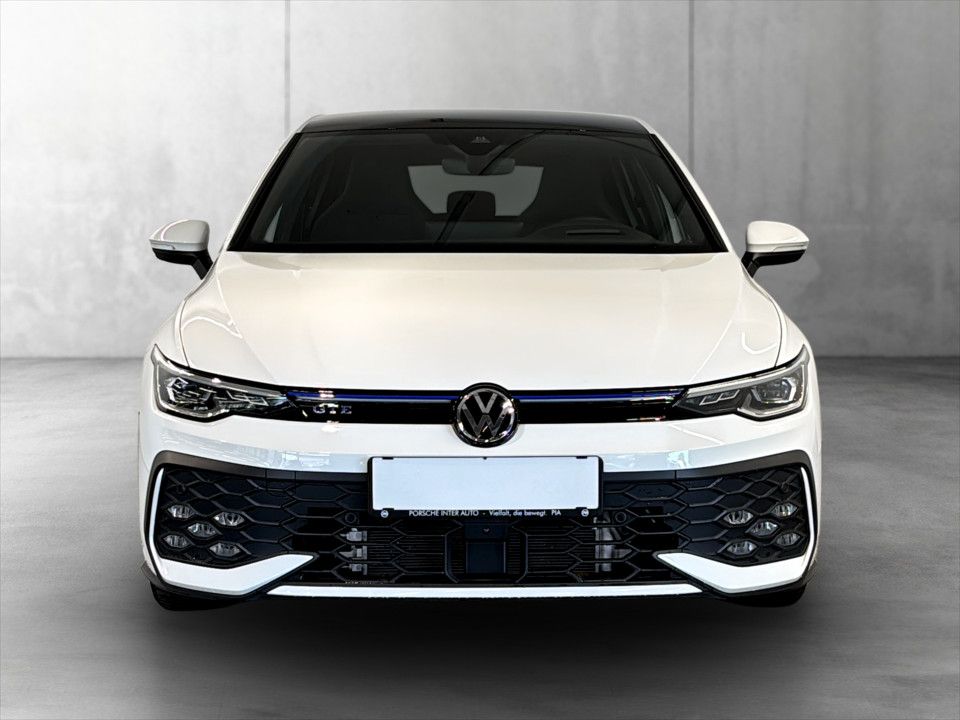 VW Golf GTE DSG | Bild 2 von 25