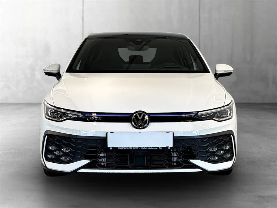 VW Golf GTE DSG | Bild 2 von 25