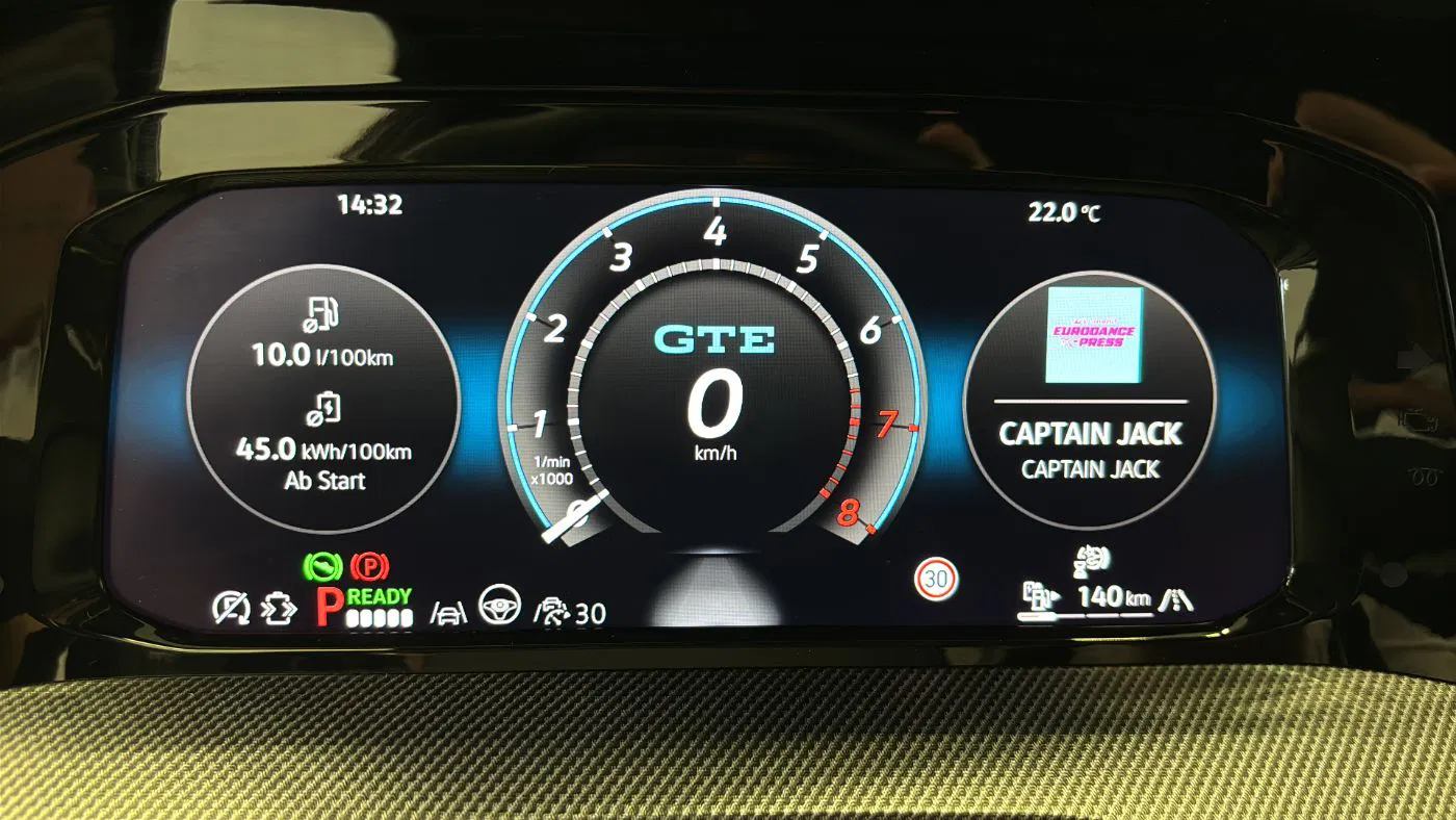 VW Golf GTE DSG | Bild 14 von 25