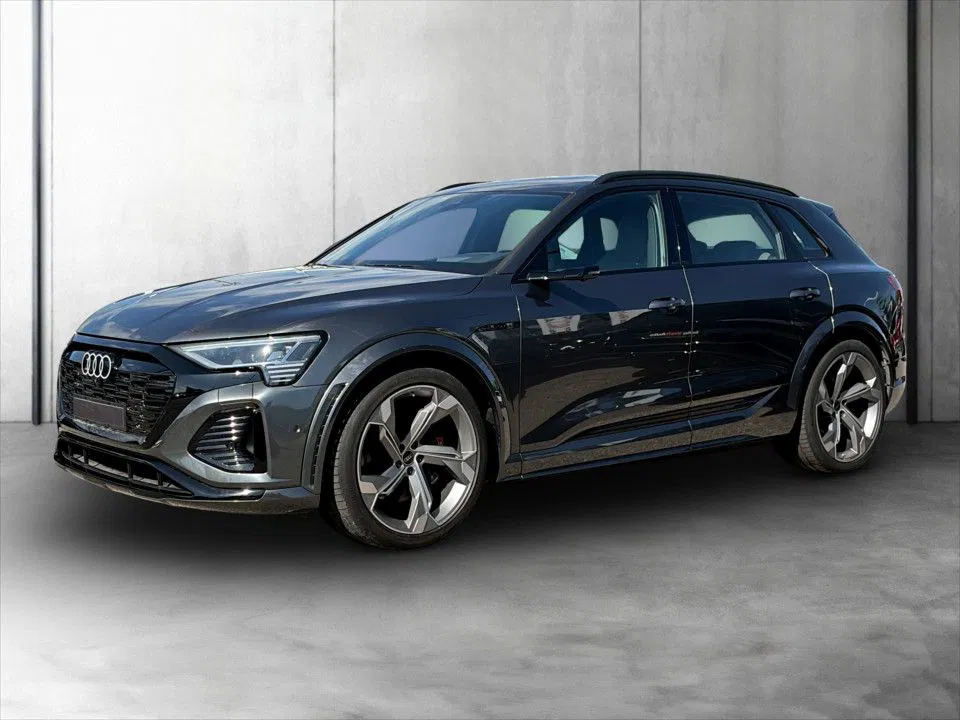 Bild eines Audi SQ8 e-tron quattro