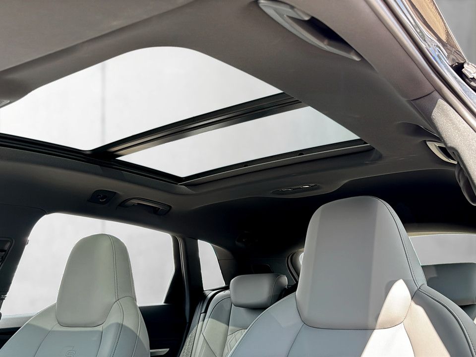 Audi SQ8 e-tron quattro | Bild 18 von 28