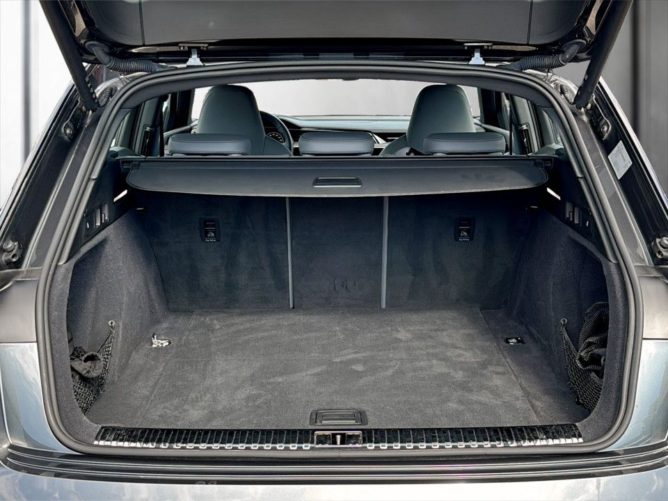 Audi SQ8 e-tron quattro | Bild 26 von 28