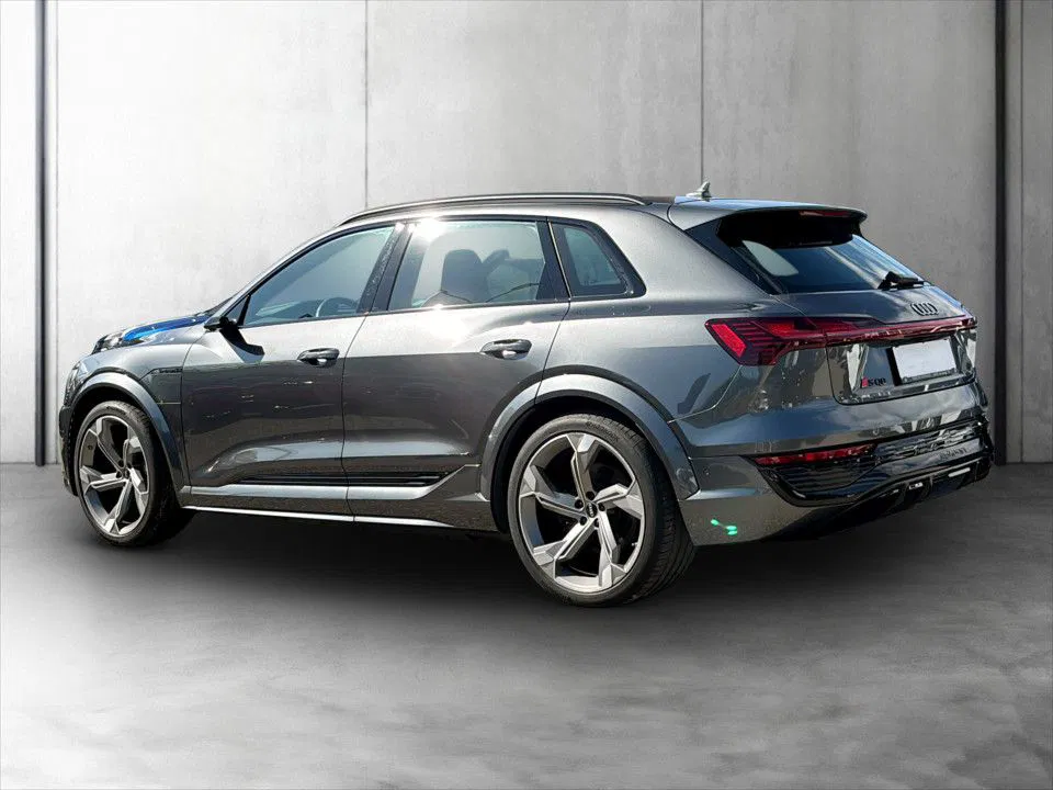 Audi SQ8 e-tron quattro | Bild 4 von 28