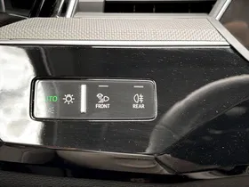 Audi SQ8 e-tron quattro | Thumbnail 9 von 28
