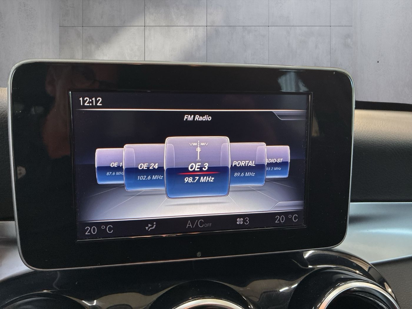 Mercedes-Benz C 200 d G- 7G Avantgarde Tronic Plus | Bild 13 von 25