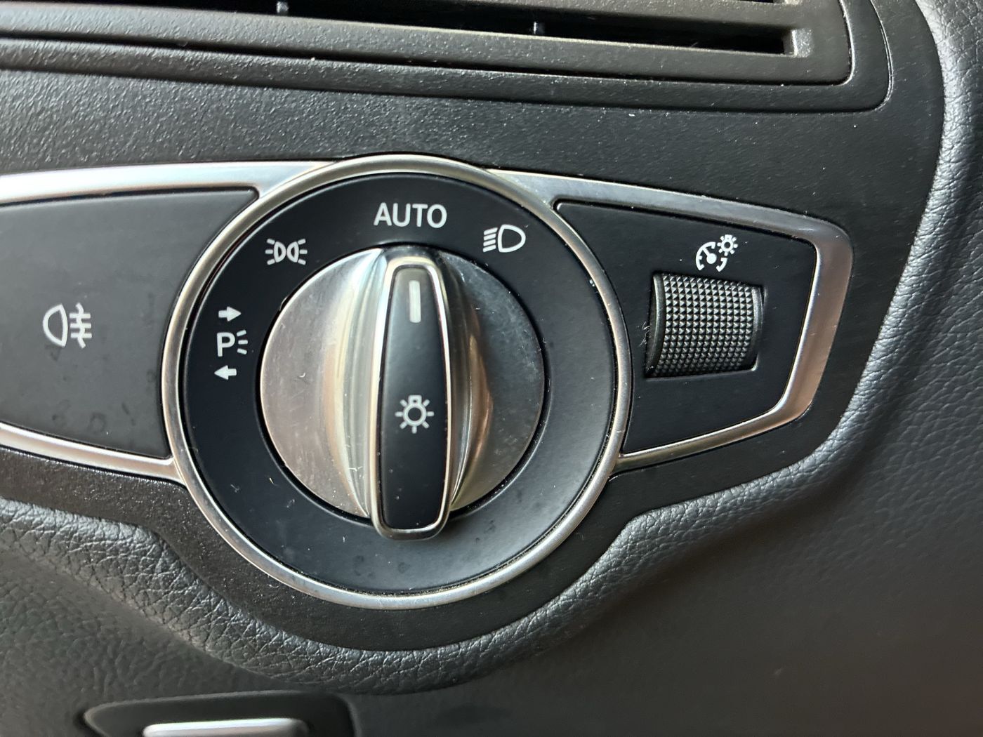 Mercedes-Benz C 200 d G- 7G Avantgarde Tronic Plus | Bild 17 von 25