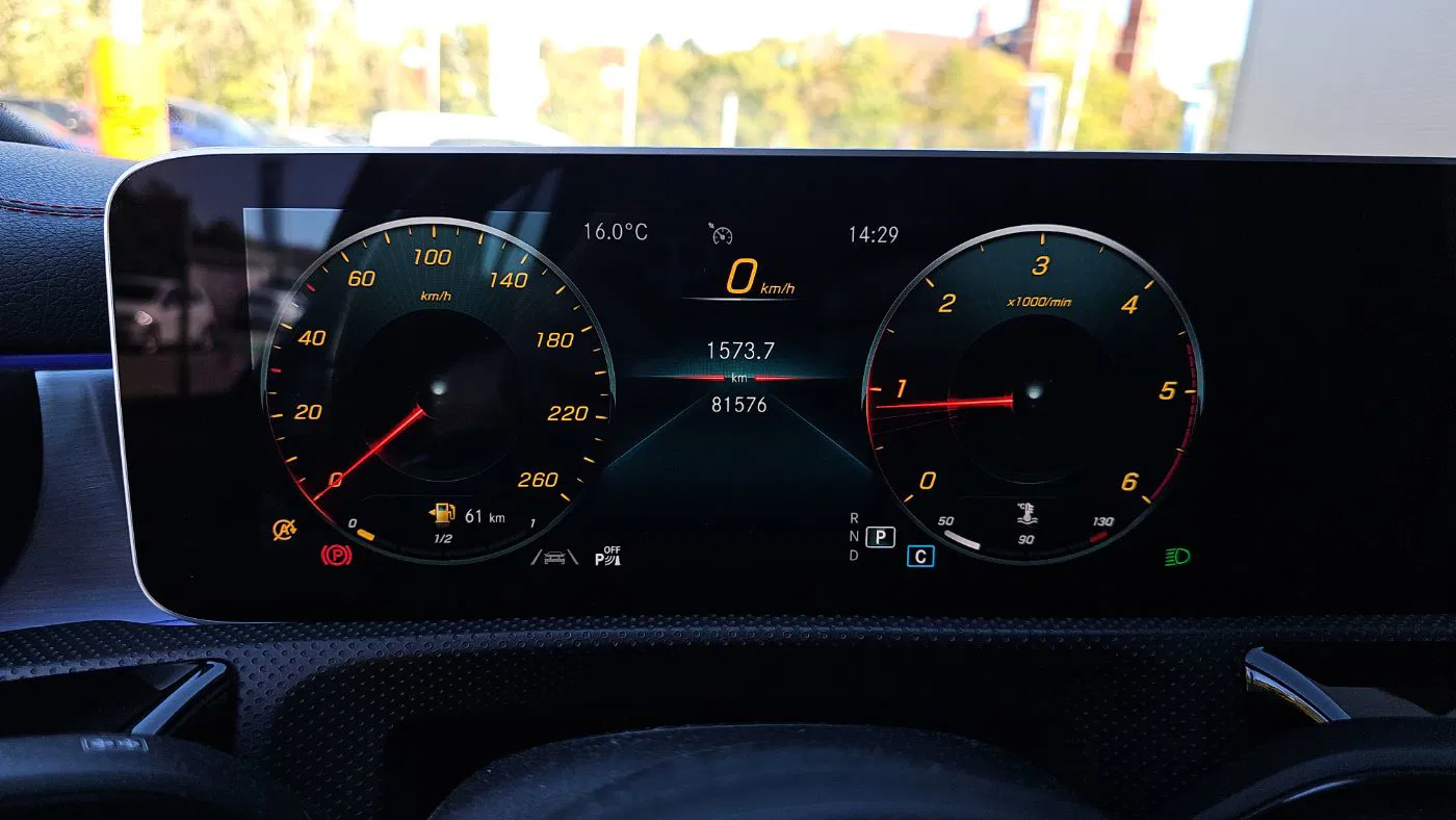 Mercedes-Benz CLA 180 d Shooting Brake AMG Line | Bild 13 von 21