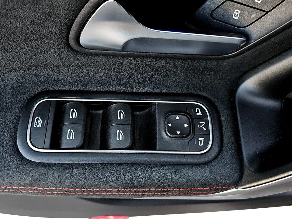 Mercedes-Benz CLA 180 d Shooting Brake AMG Line | Bild 8 von 21