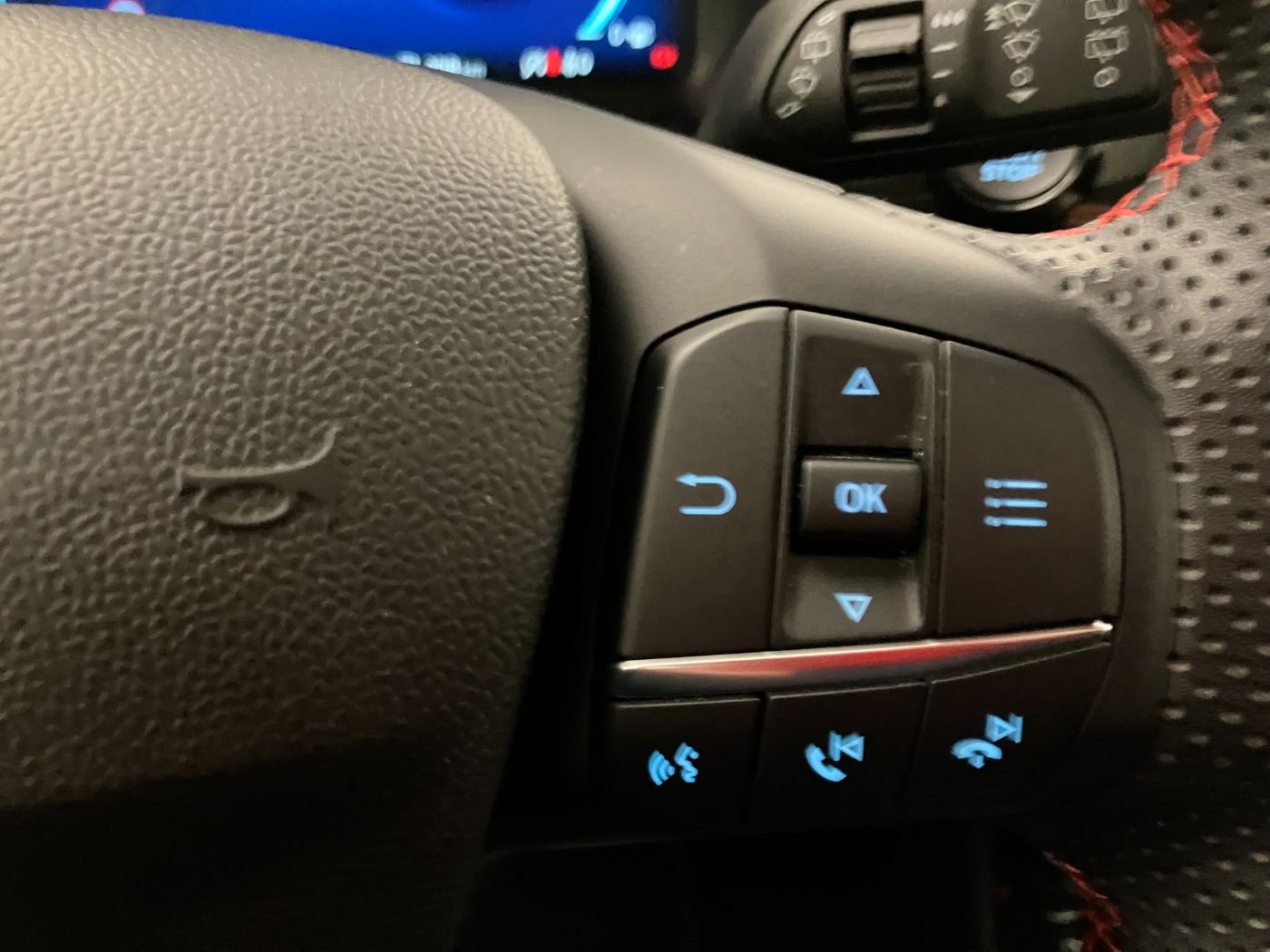 Ford Puma 1.5 EcoBlue ST-Line | Bild 14 von 25