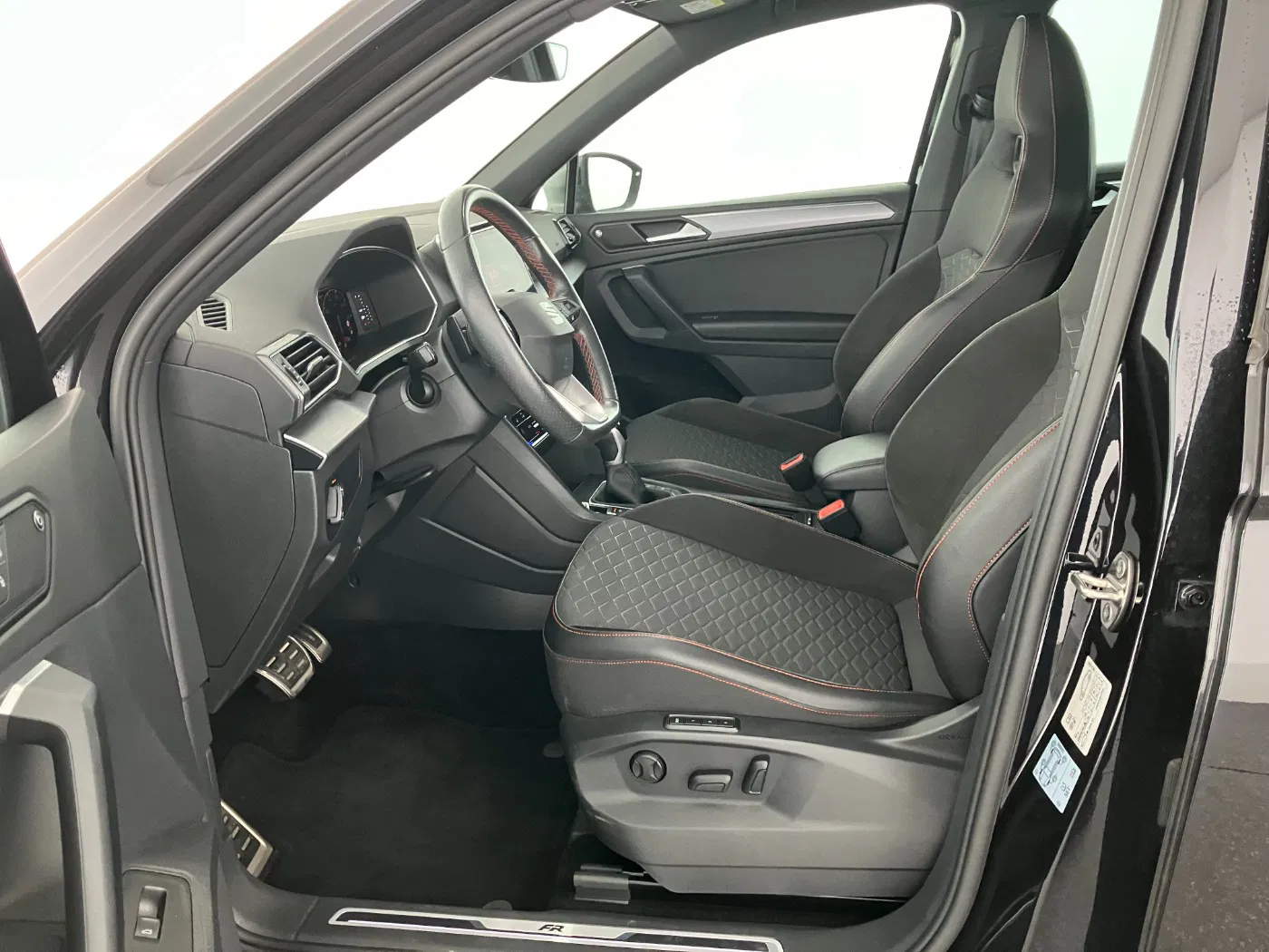 Seat Tarraco 2.0 TDI 4Drive FR | Bild 9 von 25