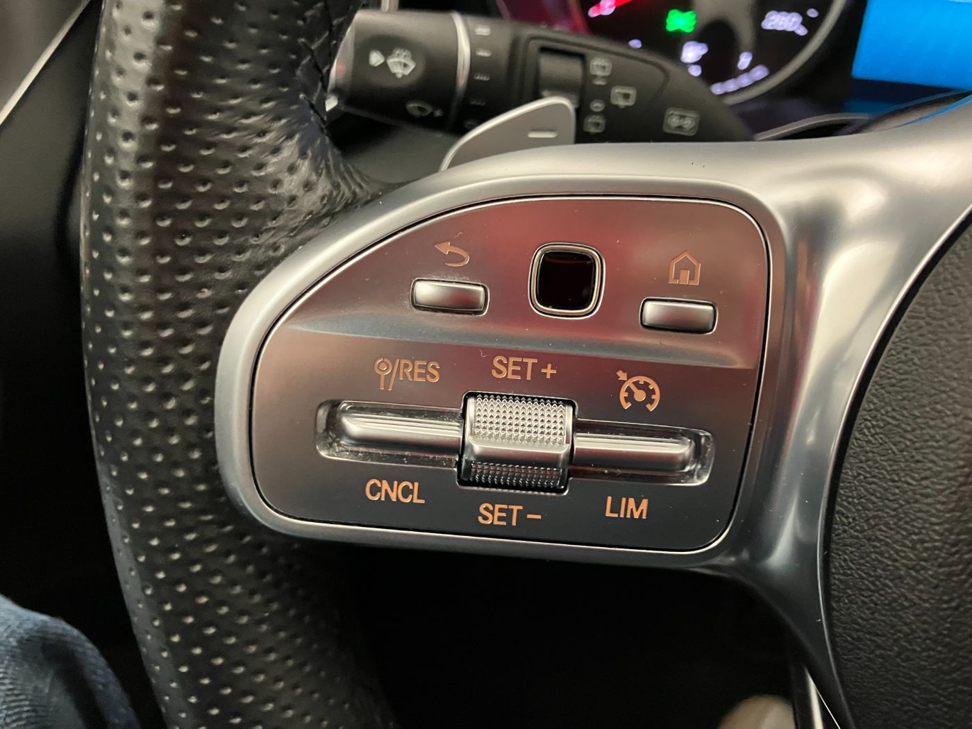 Mercedes-Benz C 220 d T 4MATIC Aut. | Bild 15 von 28