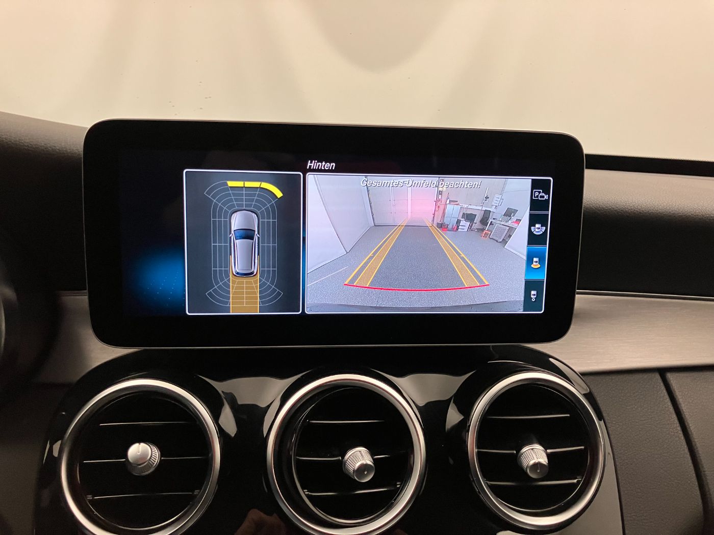 Mercedes-Benz C 220 d T 4MATIC Aut. | Bild 19 von 28