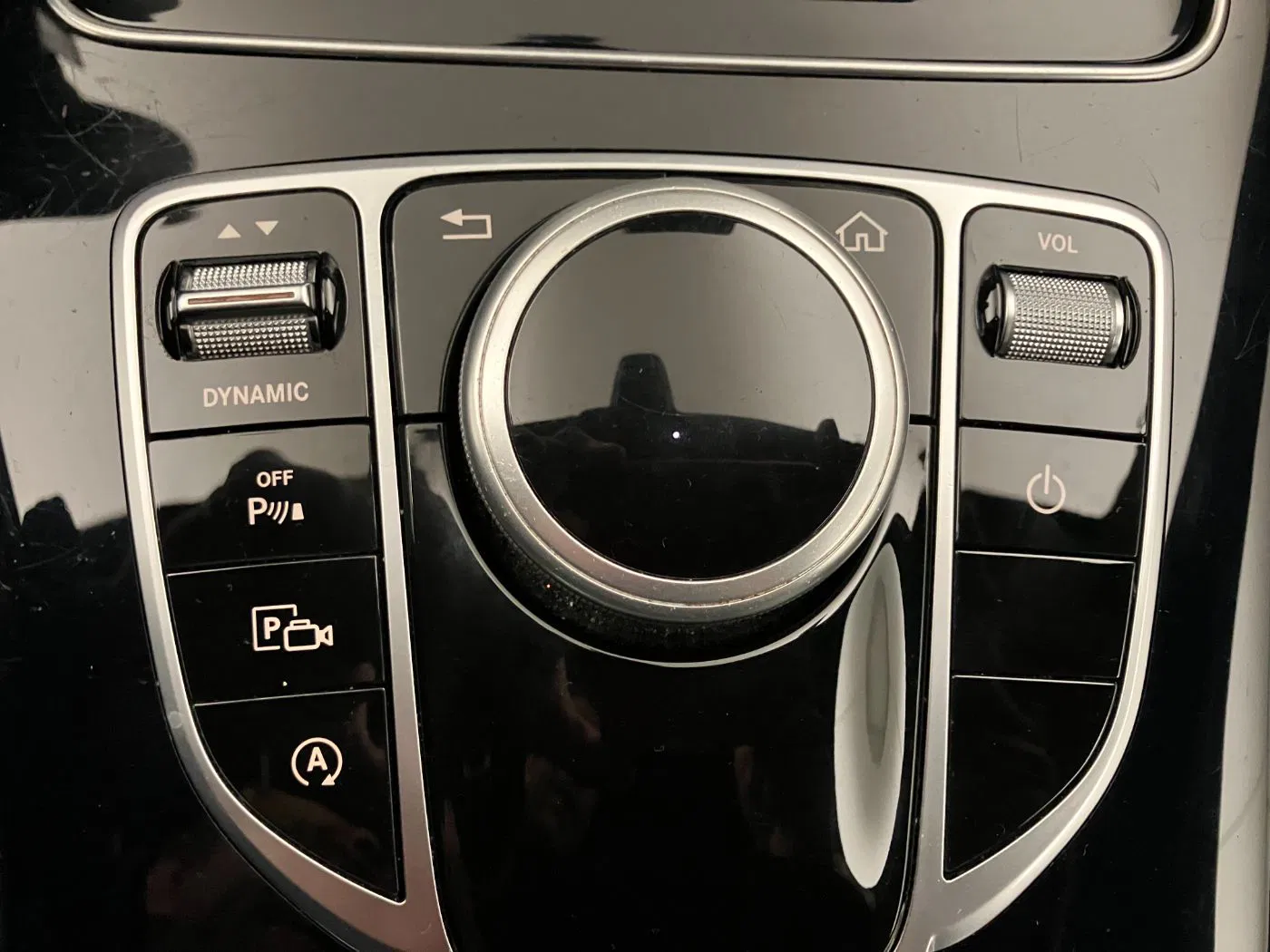 Mercedes-Benz C 220 d T 4MATIC Aut. | Bild 21 von 28