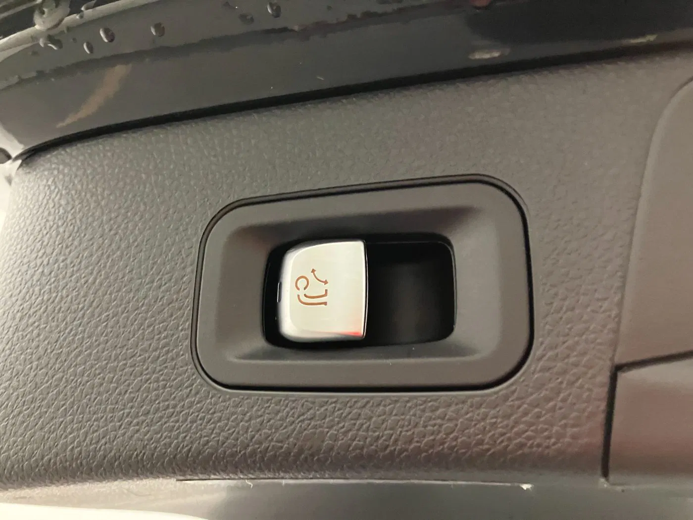 Mercedes-Benz C 220 d T 4MATIC Aut. | Bild 26 von 28