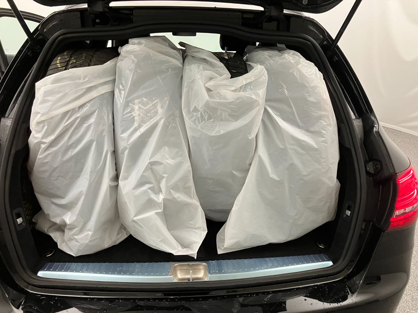 Mercedes-Benz C 220 d T 4MATIC Aut. | Bild 24 von 28