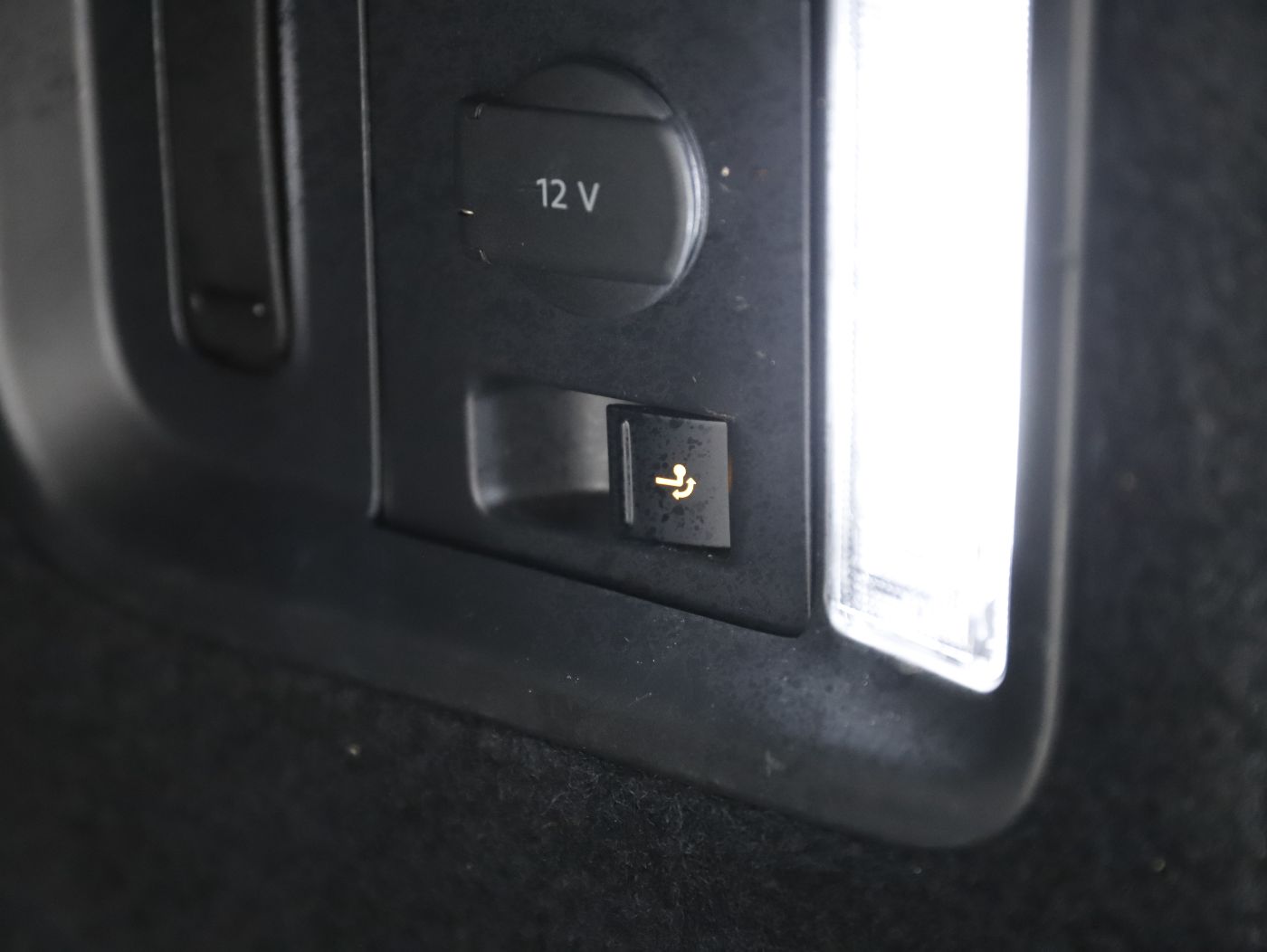 Seat Alhambra 1.4 TSI Executive | Bild 28 von 29