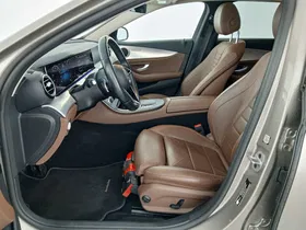 Mercedes-Benz E 200d Avantgarde Aut. | Thumbnail 13 von 31
