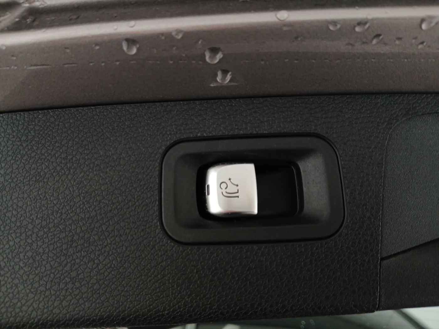 Mercedes-Benz E 200d  Avantgarde Aut. | Bild 29 von 31