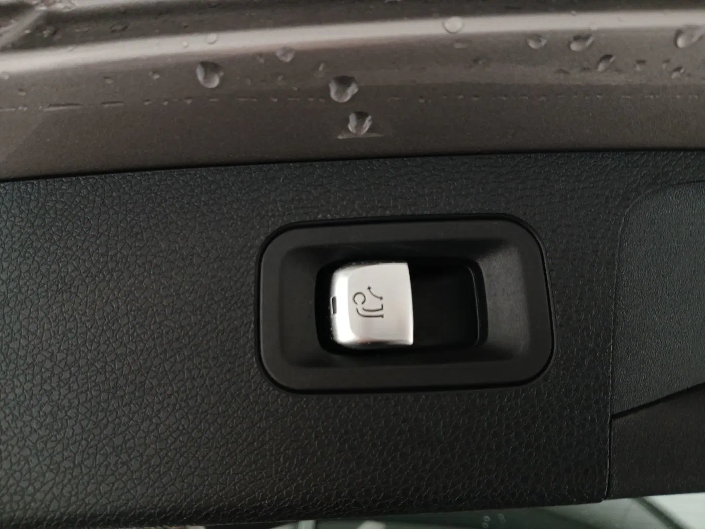 Mercedes-Benz E 200d Avantgarde Aut. | Bild 29 von 31