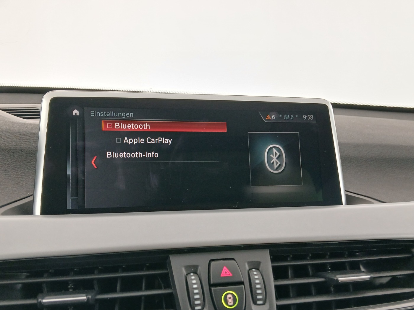 BMW X1 sDrive18i Advantage Aut. | Bild 25 von 30