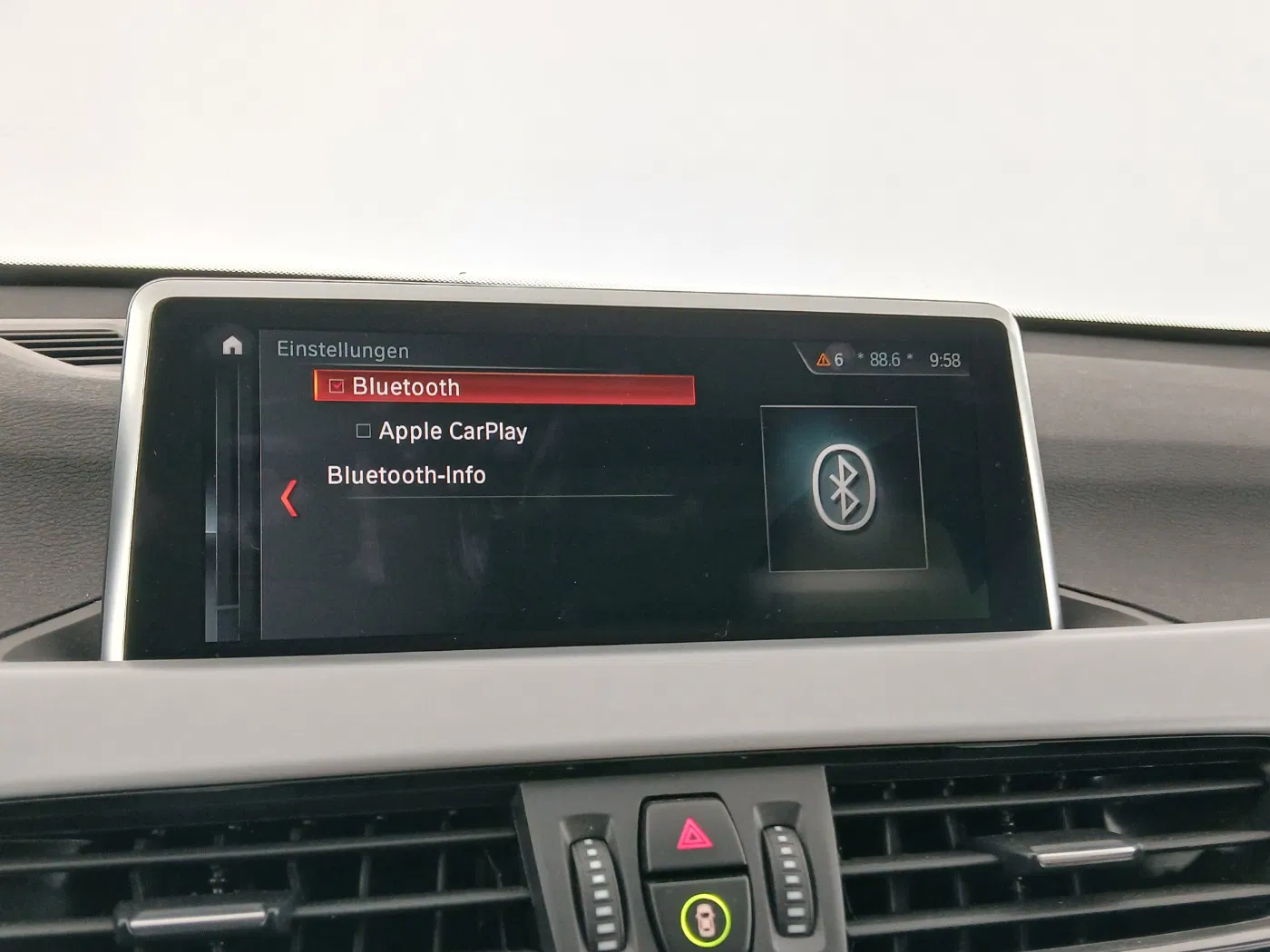 BMW X1 sDrive18i Advantage Aut. | Bild 25 von 30