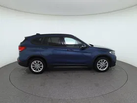 BMW X1 sDrive18i Adv. Aut. | Thumbnail 5 von 28