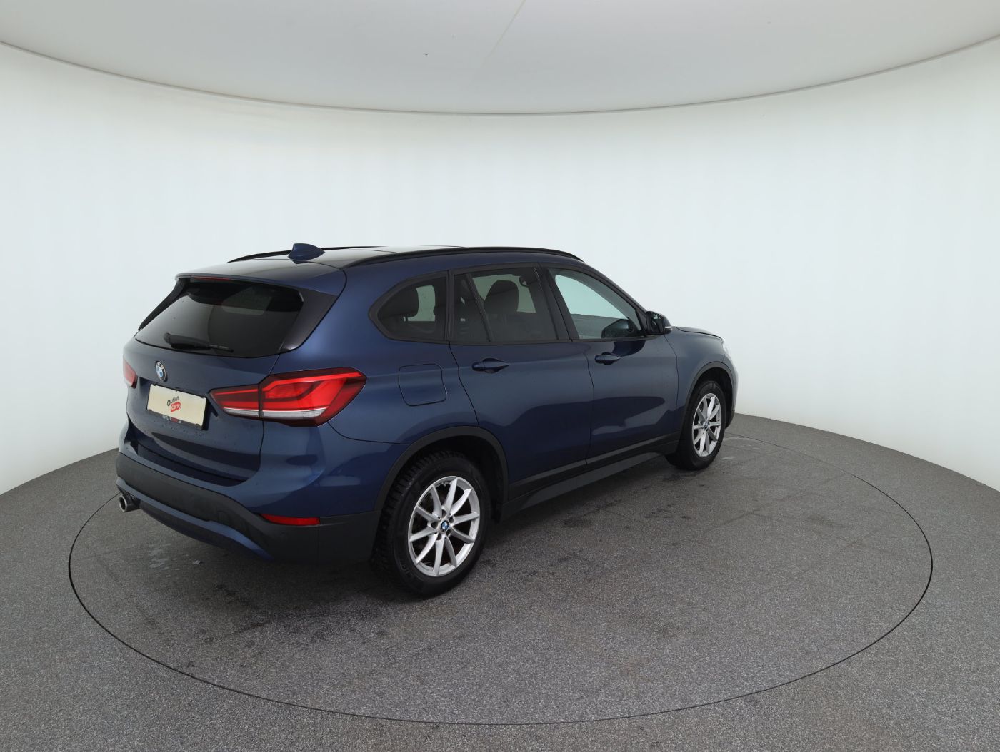 BMW X1 sDrive18i Adv. Aut. | Bild 6 von 28