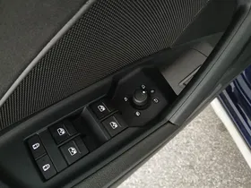 Audi A3 Limo 35 TDI S-Line Aut. | Thumbnail 12 von 25