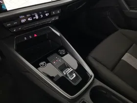 Audi A3 Limo 35 TDI S-Line Aut. | Thumbnail 23 von 25