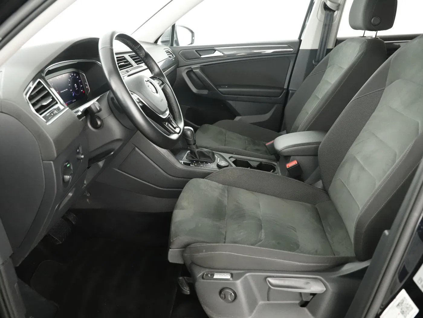 VW Tiguan Allspace 2.0TDI 4M DSG | Bild 12 von 27