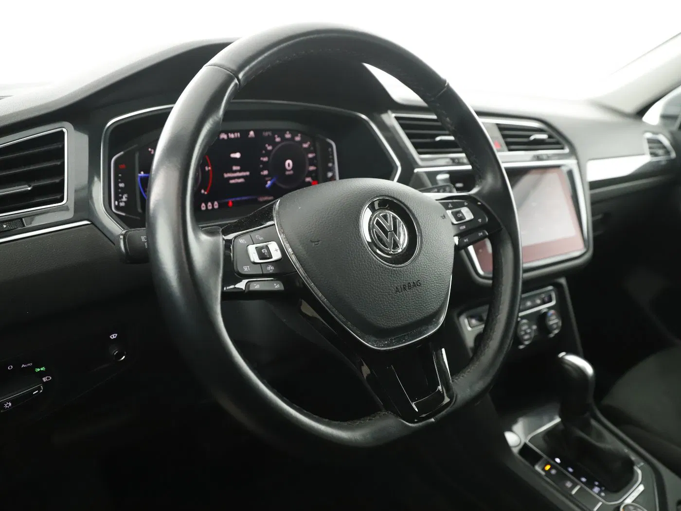 VW Tiguan Allspace 2.0TDI 4M DSG | Bild 15 von 27