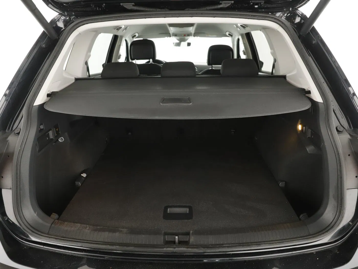 VW Tiguan Allspace 2.0TDI 4M DSG | Bild 24 von 27