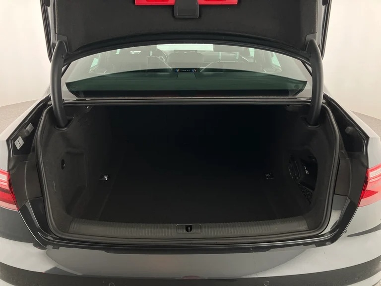 Audi A4 40 2.0 TDI advanced | Bild 14 von 14