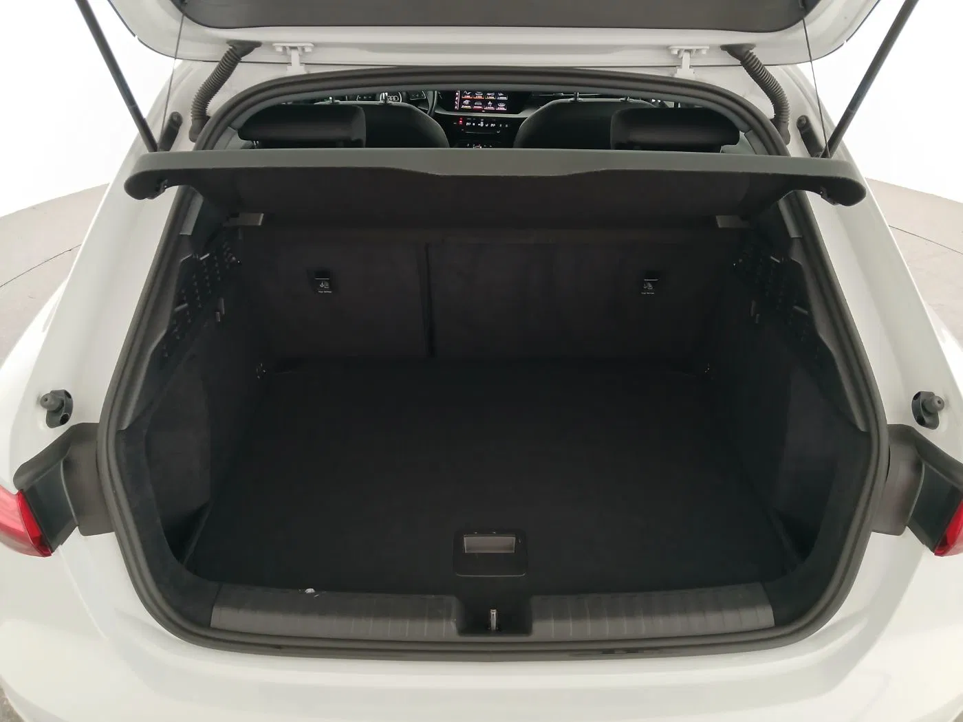 Audi A3 SB 30TFSI | Bild 28 von 28