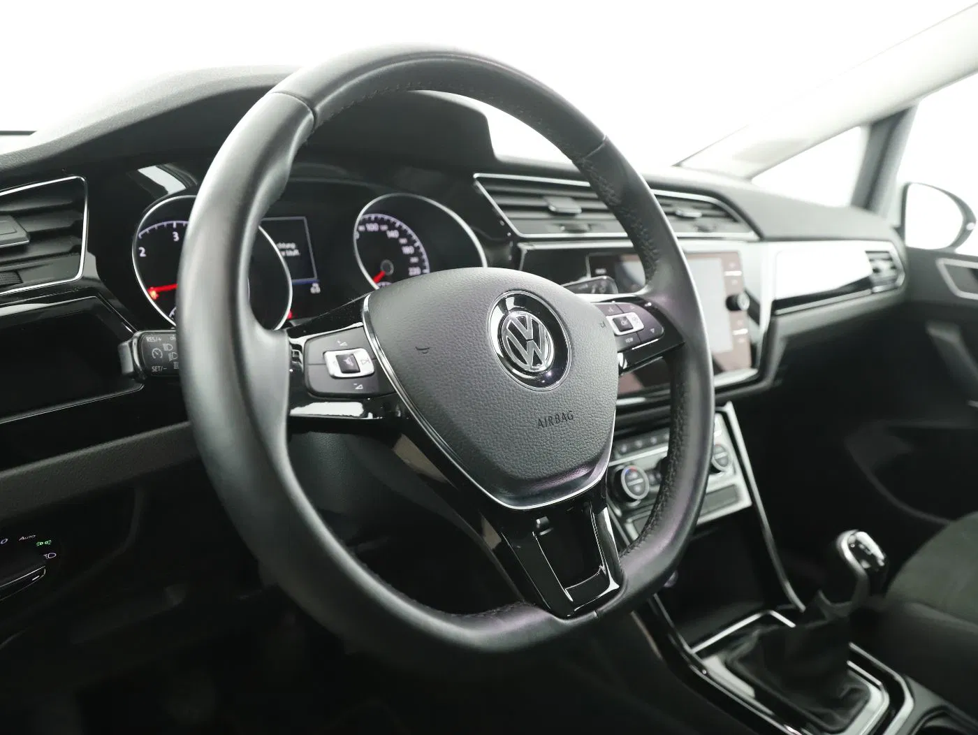 VW Touran 2.0 TDI HL 7-SITZER | Bild 10 von 26