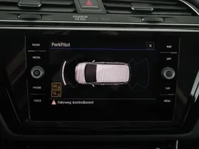 VW Touran 2.0 TDI HL 7-SITZER | Thumbnail 22 von 26