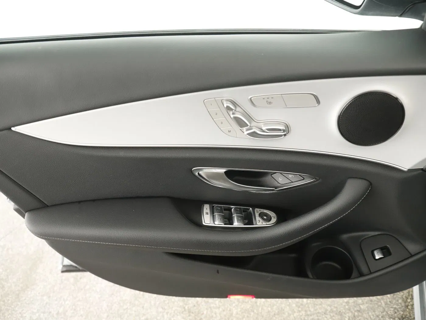Mercedes-Benz E 300de Avantgarde Aut. | Bild 8 von 27
