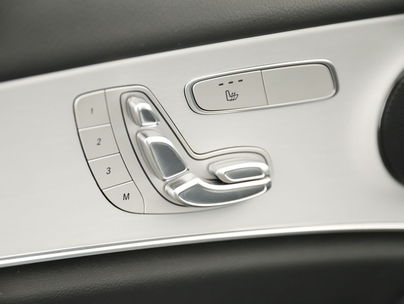 Mercedes-Benz E 300de Avantgarde Aut. | Bild 10 von 27