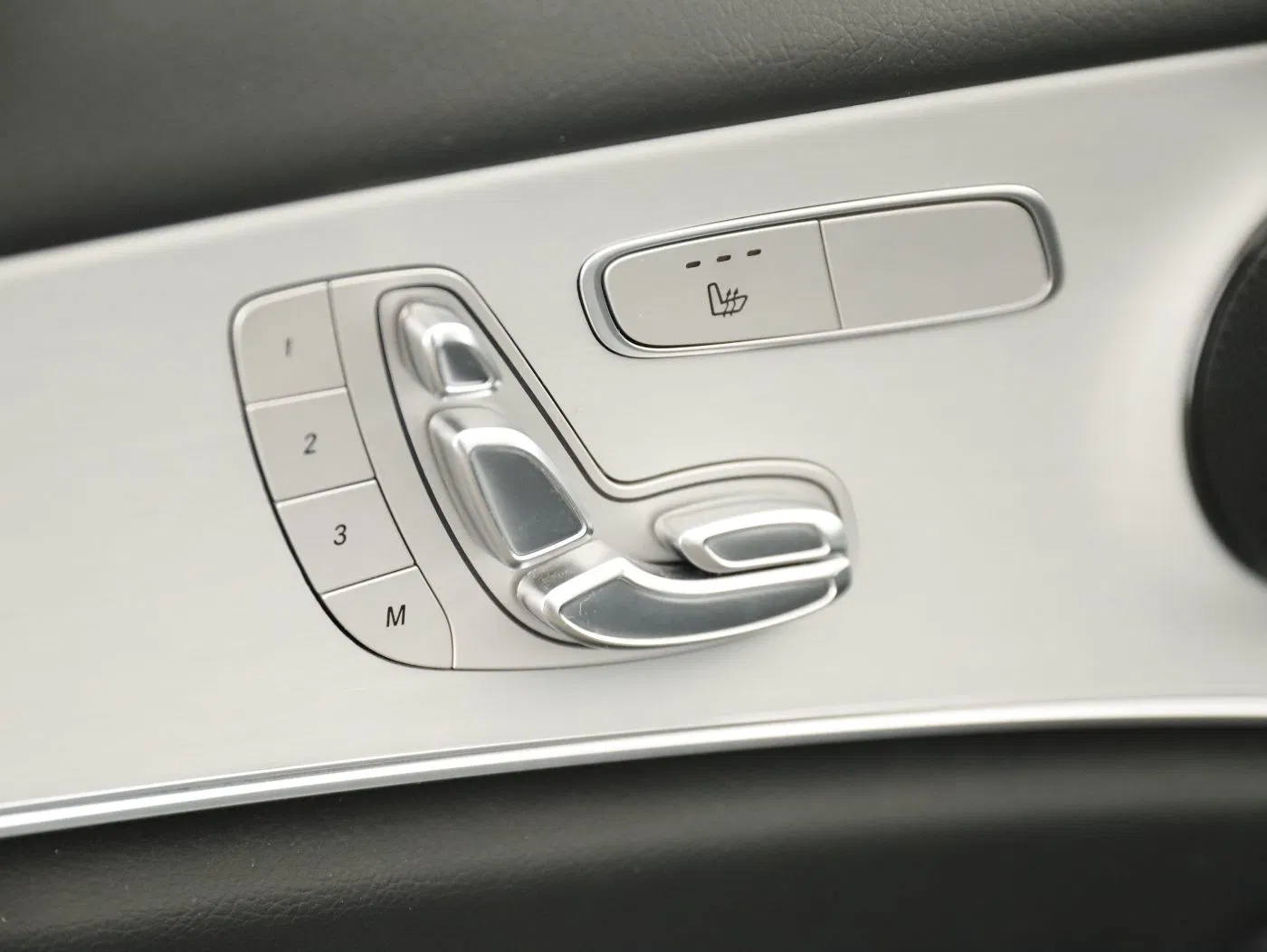 Mercedes-Benz E 300de Avantgarde Aut. | Bild 10 von 27