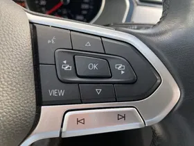 VW Passat Variant 1.6 TDI Bus. DSG | Thumbnail 13 von 19