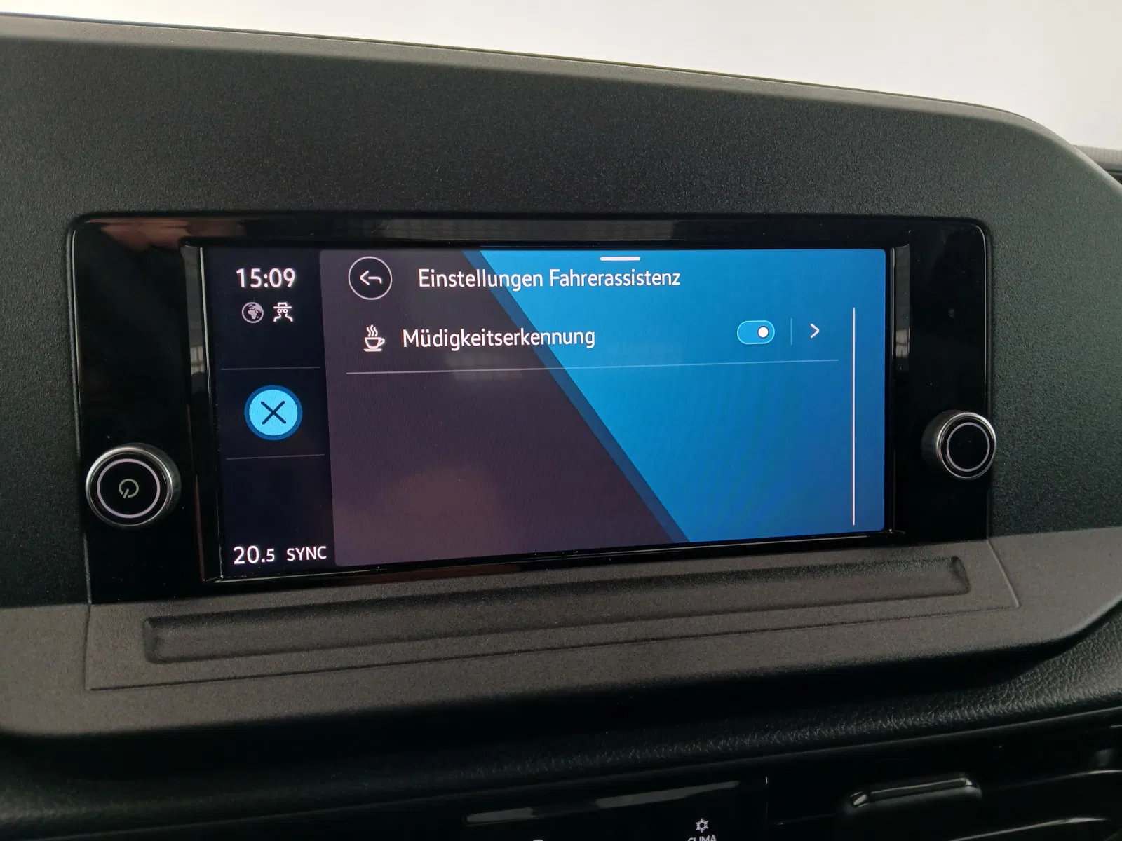 VW Caddy 2.0 TDI Cargo | Bild 21 von 23