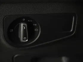 VW Tiguan Life TDI 4M DSG | Thumbnail 10 von 26