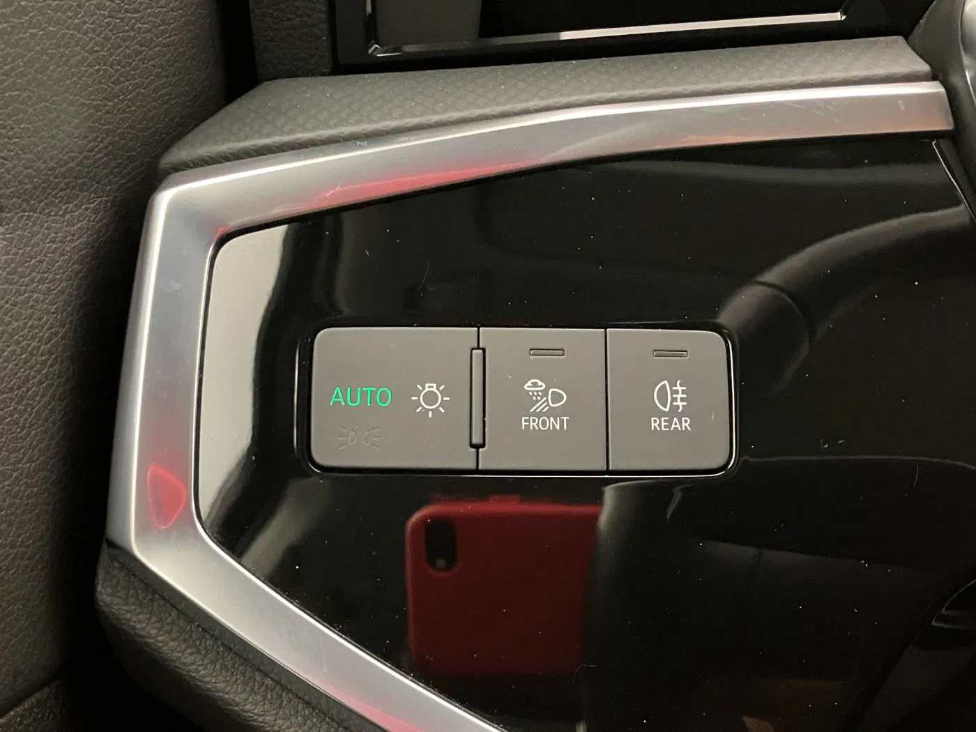 Audi Q3 35 TDI Aut S-line | Bild 10 von 28