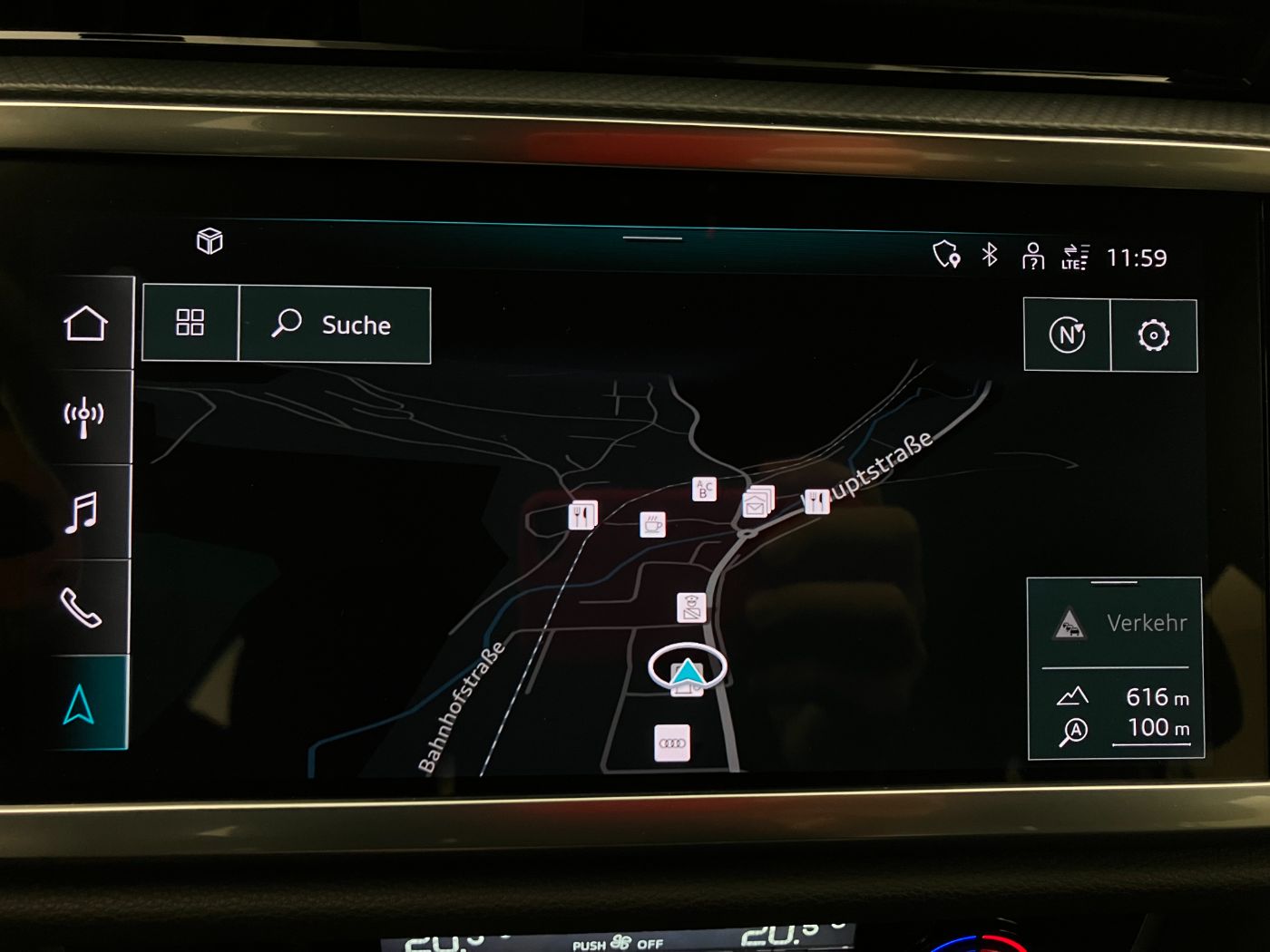 Audi Q3 35 TDI Aut S-line | Bild 21 von 30