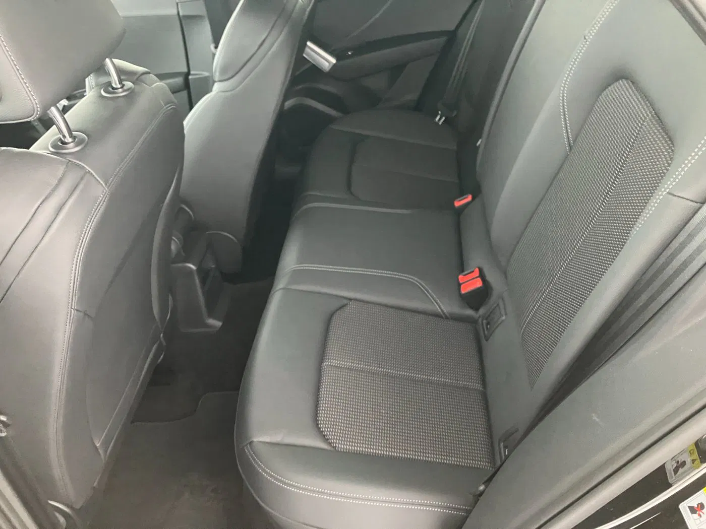 Audi Q2 40 TFSI quattro S-Line Aut. | Bild 16 von 24